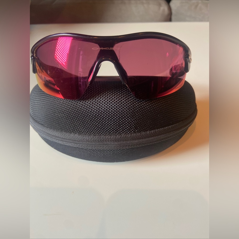 Custom Oakley Radar Pitch Prizm Lenses Black Whote Earsocks Included Hard Case